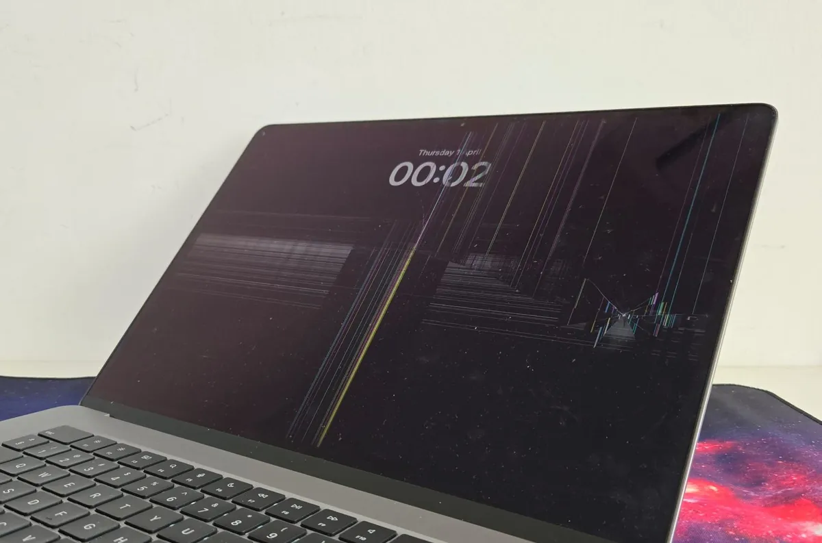 MacBook Pro 14